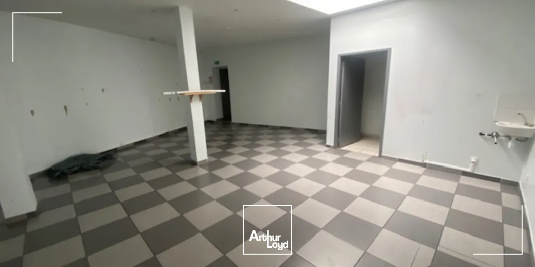 A VENDRE A LOUER LOCAL COMMERCIAL 108 JEAN JAURES BREST