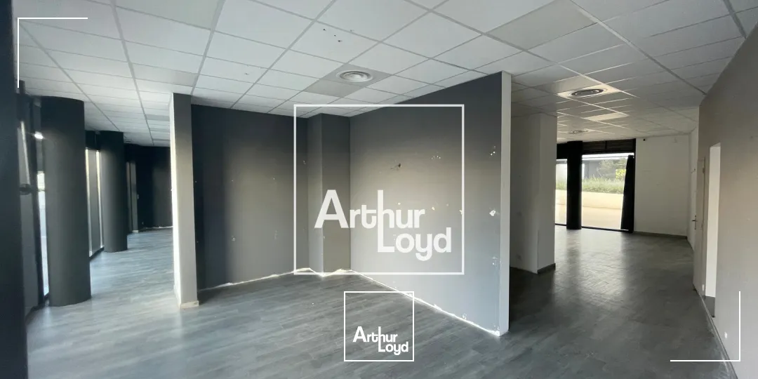 Locaux commerciaux à louer - Ensemble ICONIC, emplacement premium au Cap d'Agde