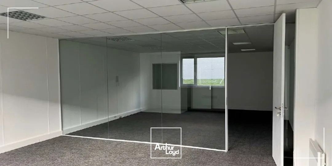 Bureaux à louer Roncq - Surfaces flexibles dans parc sécurisé et récent - Excellente accessibilité