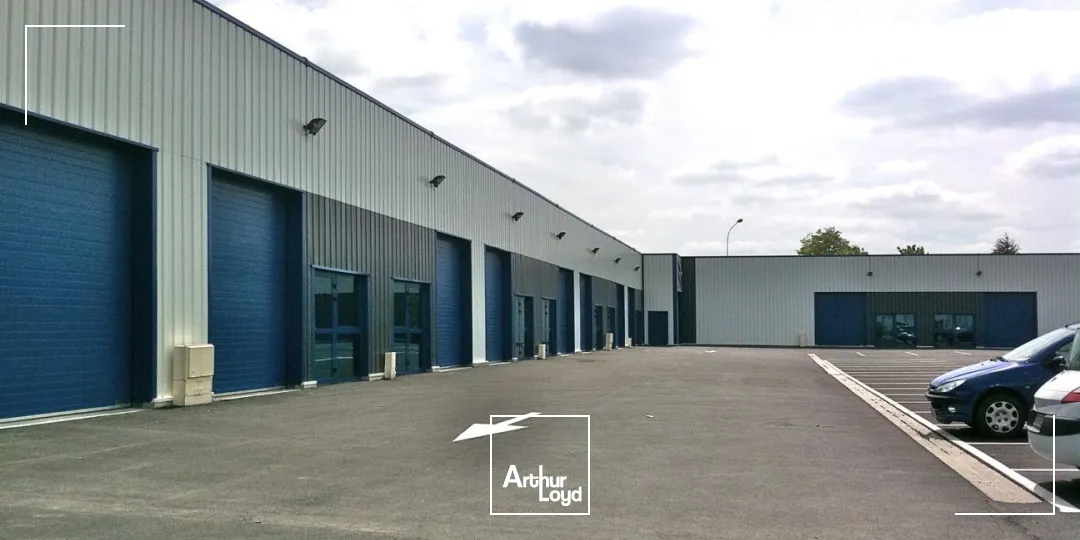 Secteur VALENCIENNES -Entrepôts à louer à Anzin , au coeur du Parc Europescaut : un emplacement stratégique .