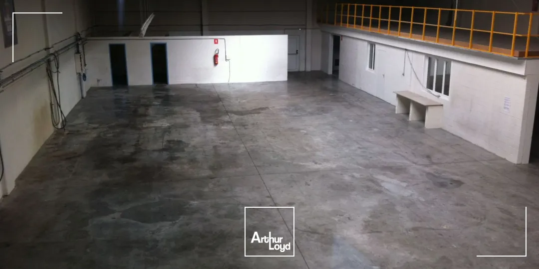 A louer, locaux d'activité réhabilités, Roncq