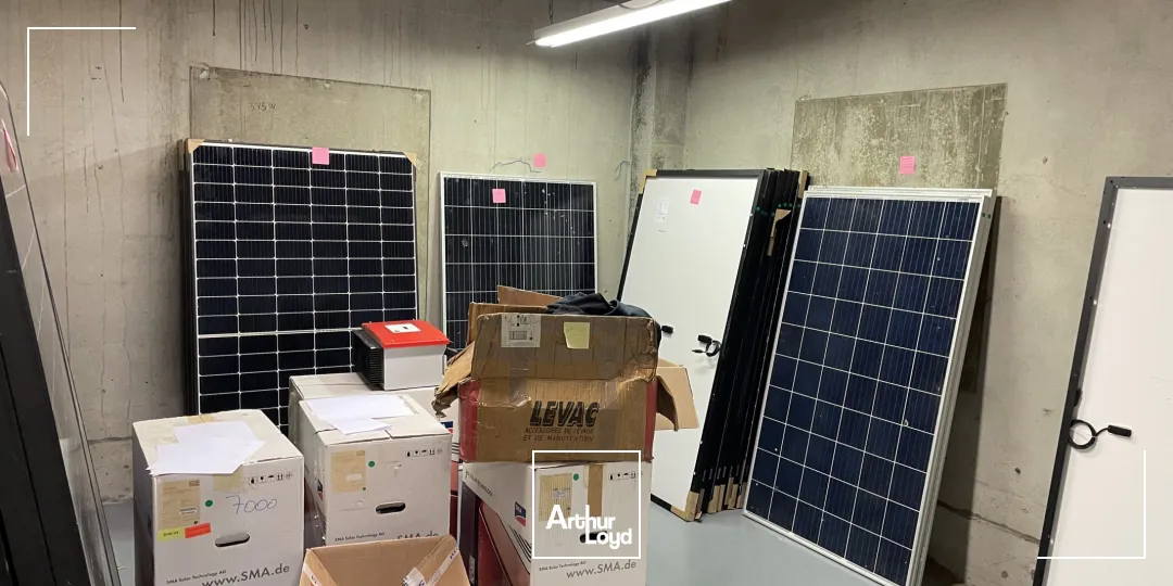 À louer - Local mixte bureaux et entrepôt - en ZI de TEMPLEMARS- Site sécurisé avec parkings