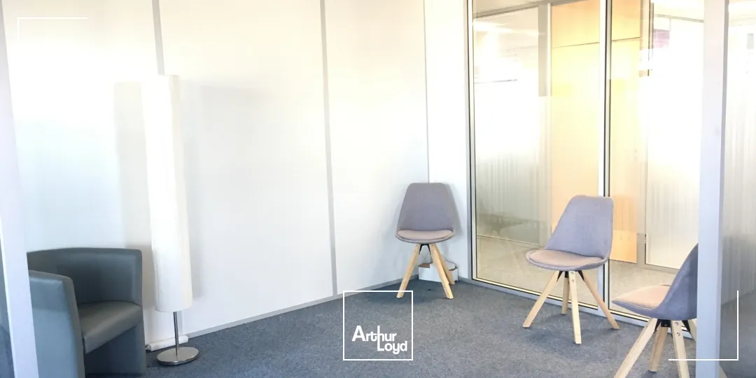 Bureaux à louer à Roubaix - Lumineux, fibrés, avec parkings, en Zone Franche Urbaine (ZFU)