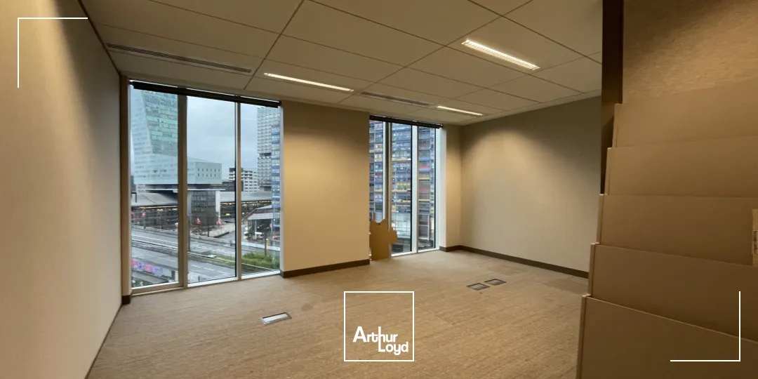 Bureaux modernes à louer dans un programme immobilier d'exception à Lille - Accessibilité & confort garantis