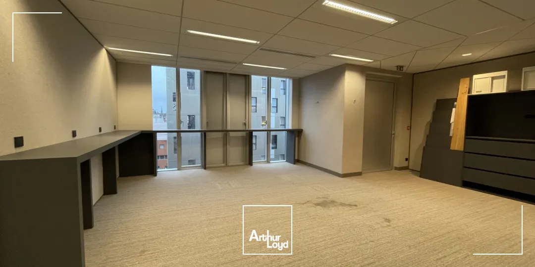 Bureaux modernes à louer dans un programme immobilier d'exception à Lille - Accessibilité & confort garantis