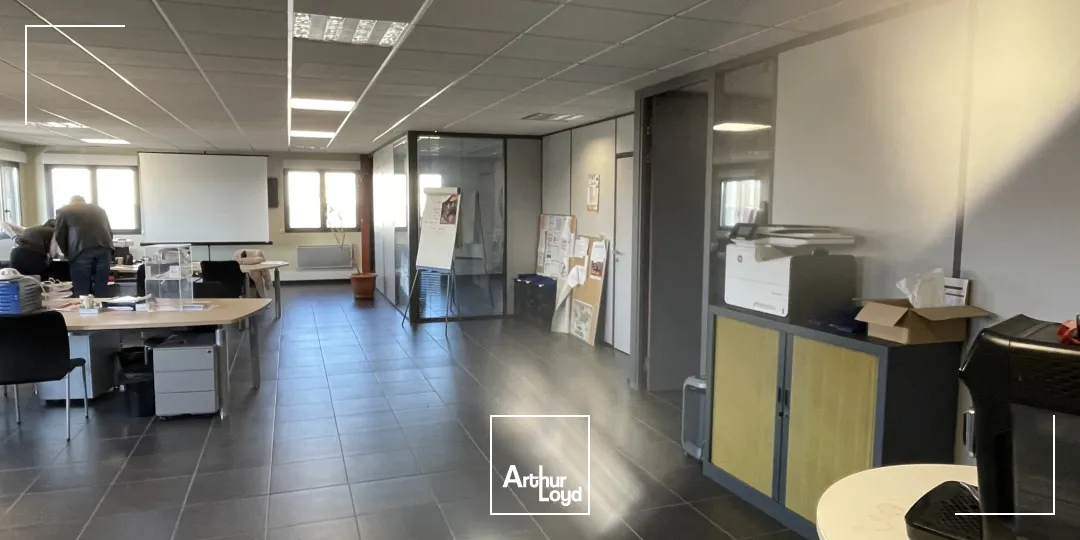 Vos bureaux à la location, prêts à l'emploi à mi chemin entre Lille et Valenciennes .