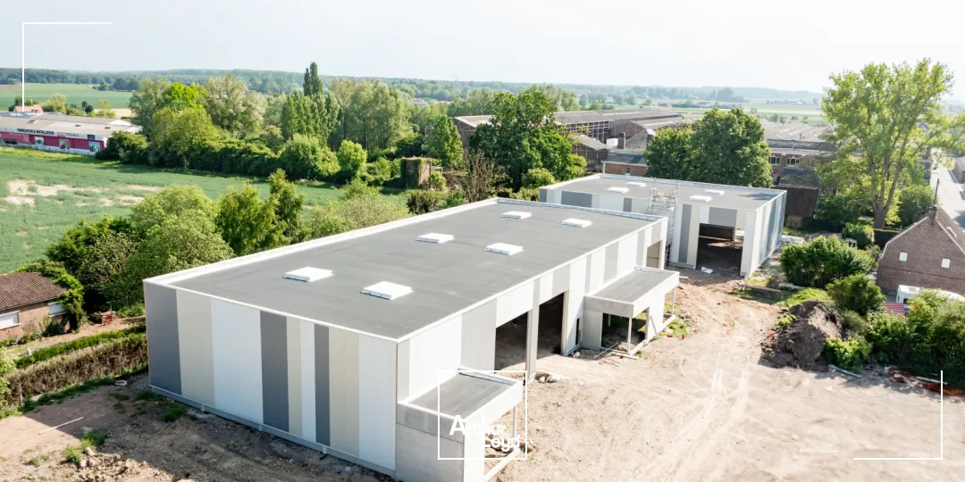 À LOUER / À VENDRE - CELLULES NEUVES SECTEUR D'HAZEBROUCK