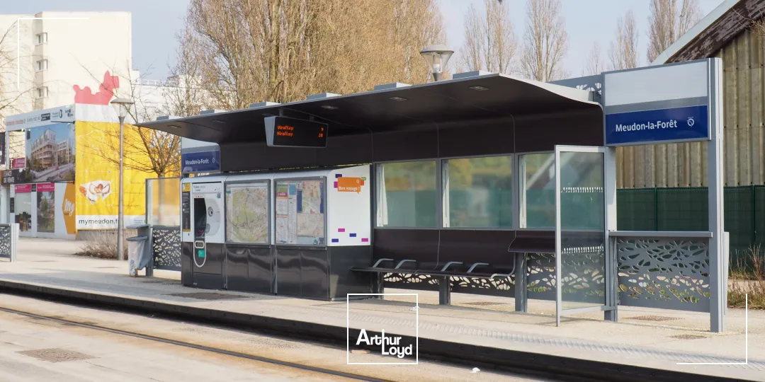 Face au CCR VELIZY 2, Bureaux de qualité