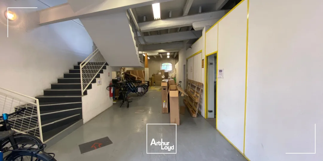 Bureaux avec stockage à louer - Proximité L2 et Sakakini - 13004 Marseille