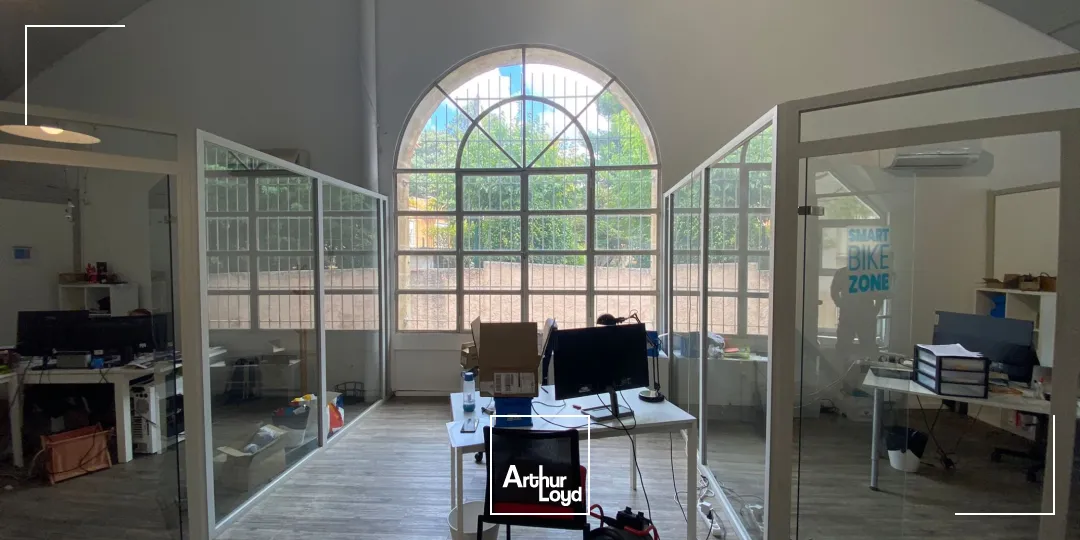 Bureaux avec stockage à louer - Proximité L2 et Sakakini - 13004 Marseille