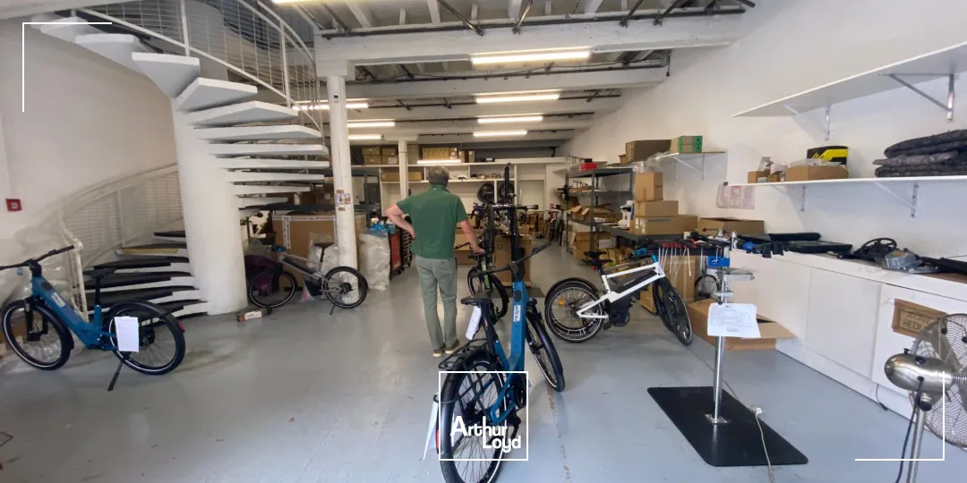 Bureaux avec stockage à louer - Proximité L2 et Sakakini - 13004 Marseille