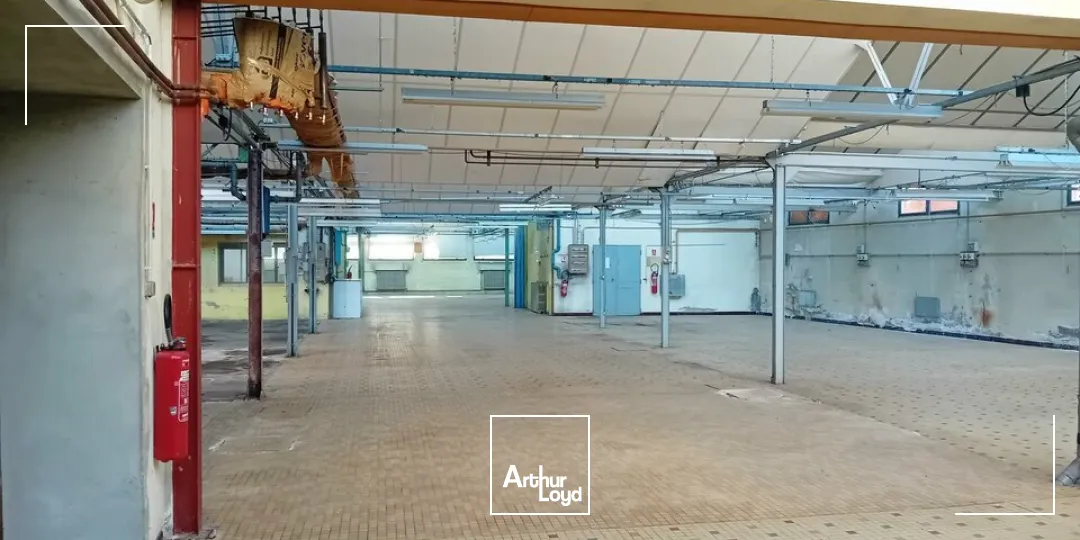 A louer -Local d'activité 1 385 m²