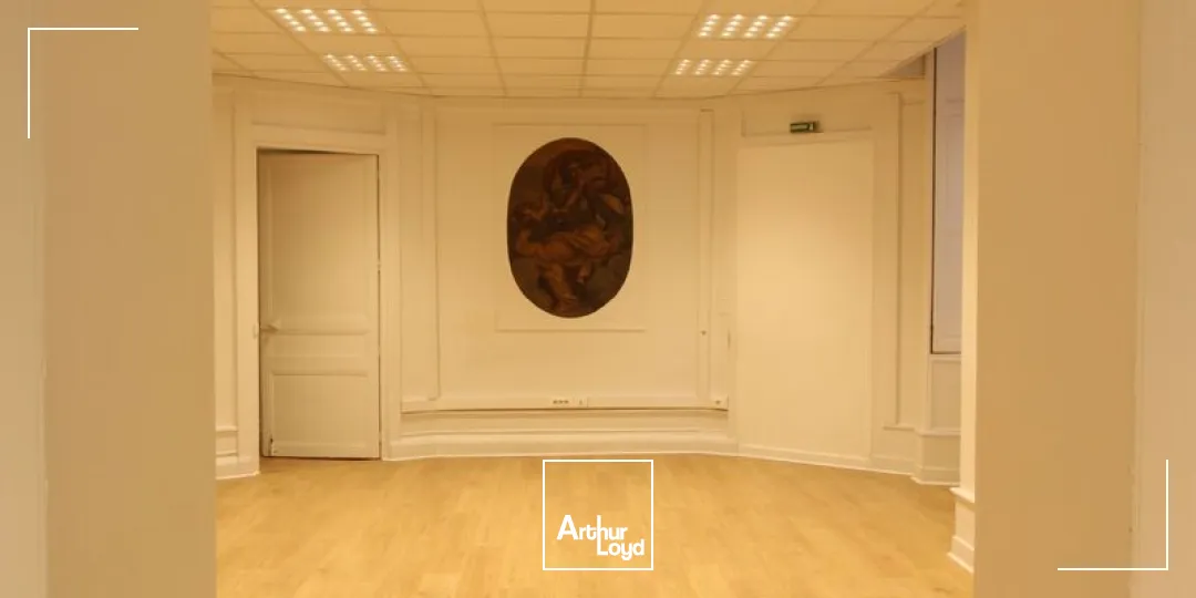 BUREAUX - EXCEPTION - A LOUER NANTES CENTRE -VILLE - CREBILLON