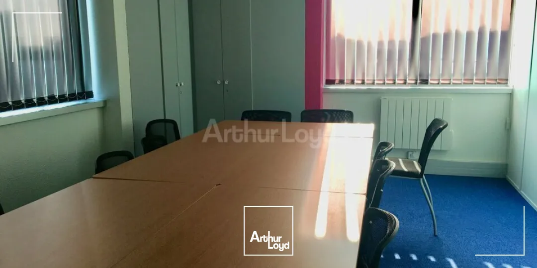 BUREAUX à LOUER de 391 m²