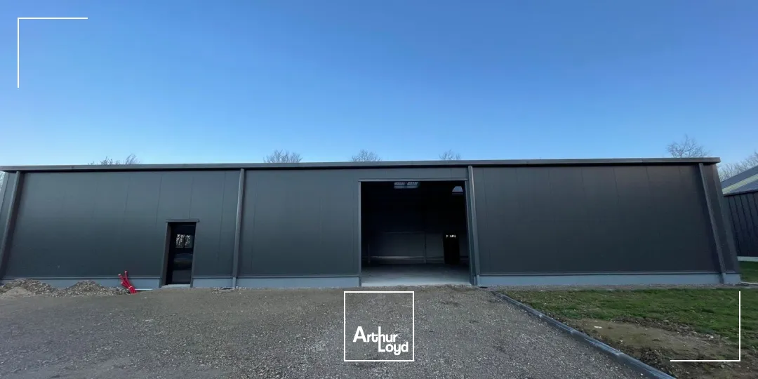 BATIMENT NEUF - A LOUER 