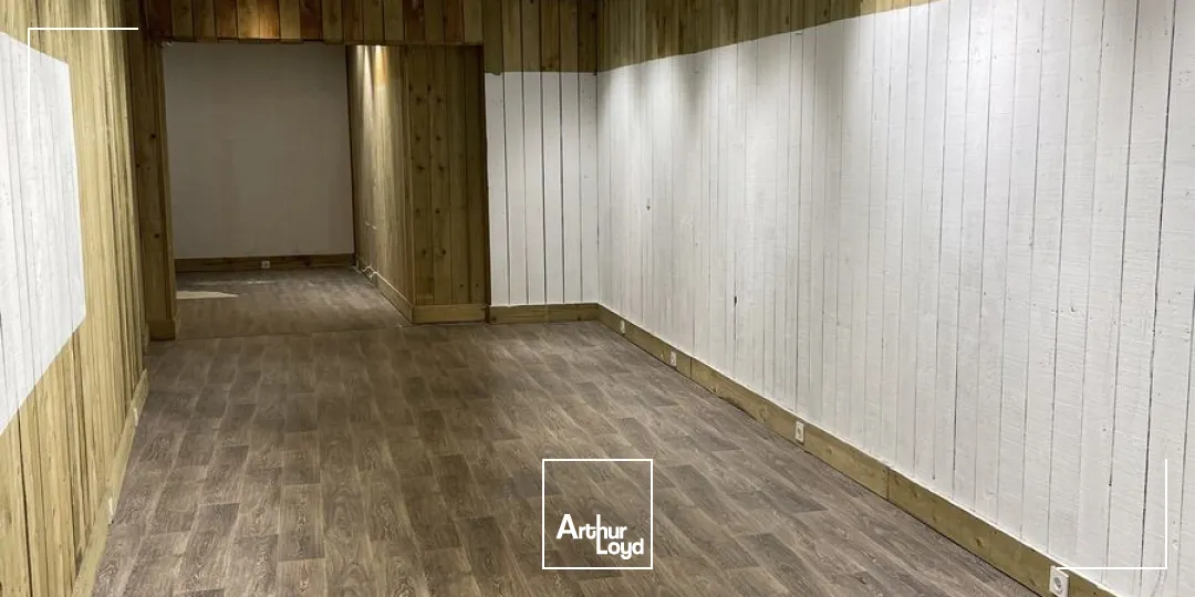 A VENDRE - LOCAL COMMERCIAL - 100 M² - AURAY