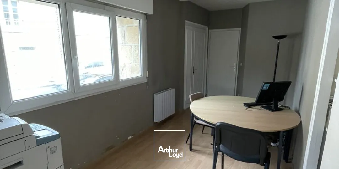 A VENDRE - BUREAUX DE 65 M - AURAY