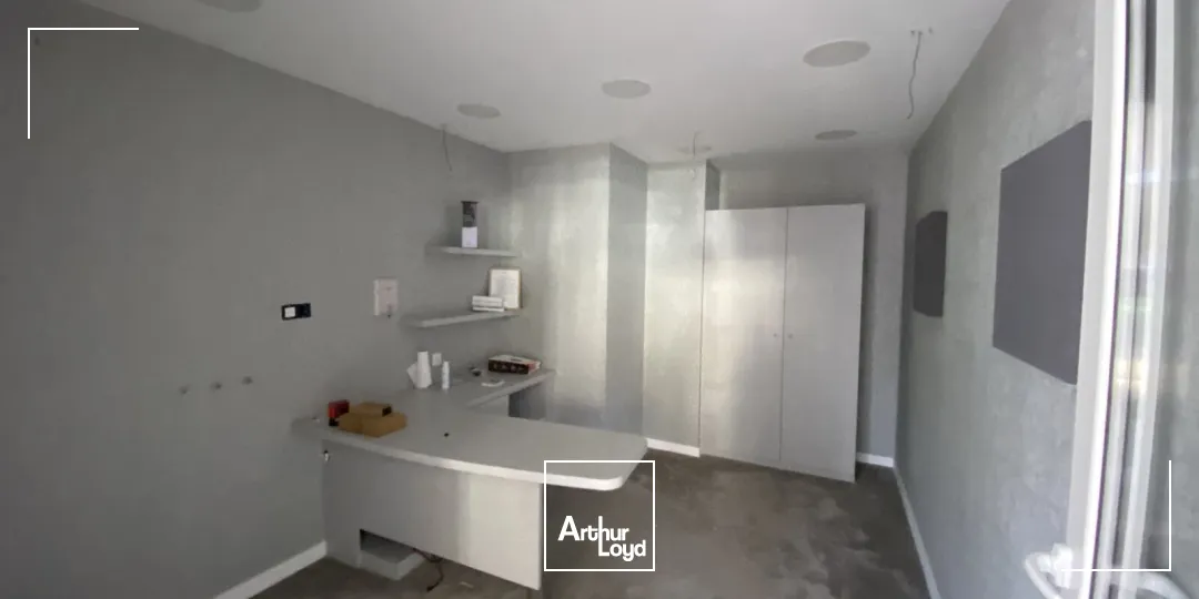 Local commercial à vendre ou à louer - Centre-ville Grenoble 