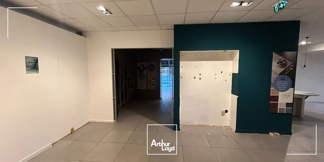 Magnifique emplacement à Louer à Villeneuve d'Ascq