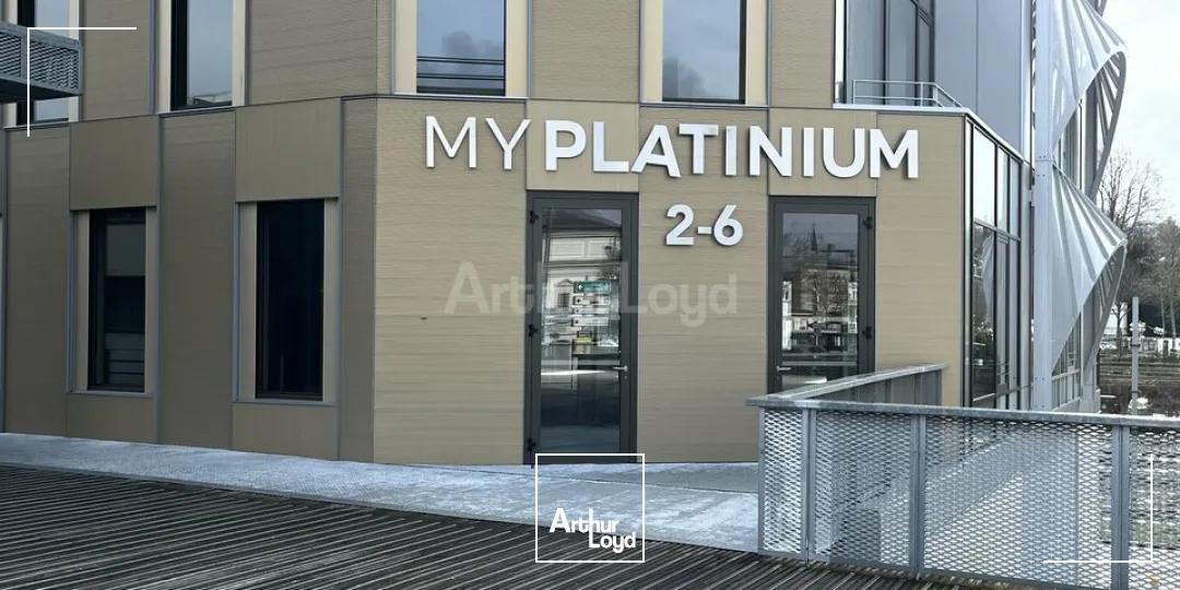 BUREAUX à LOUER de 567 m²