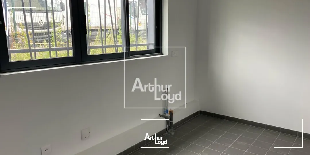 ORMOY LOCAUX ARTISANS A LOUER