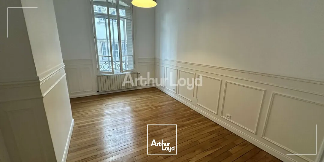 BUREAUX - HYPER CENTRE VILLE REIMS - SECTEUR FORUM