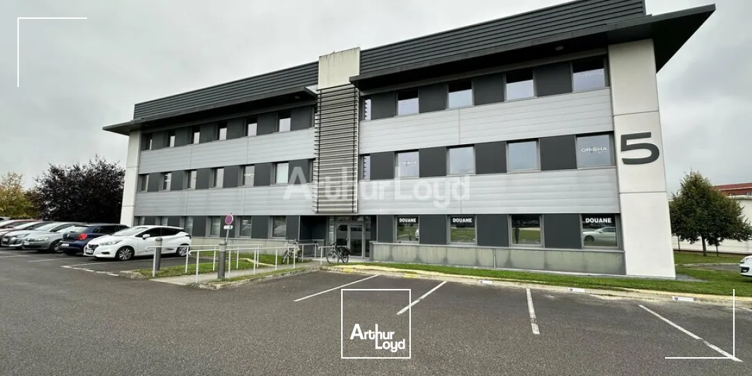 Plateau de bureaux d'environ 356 m2 divisible - REIMS CROIX BANDLIN