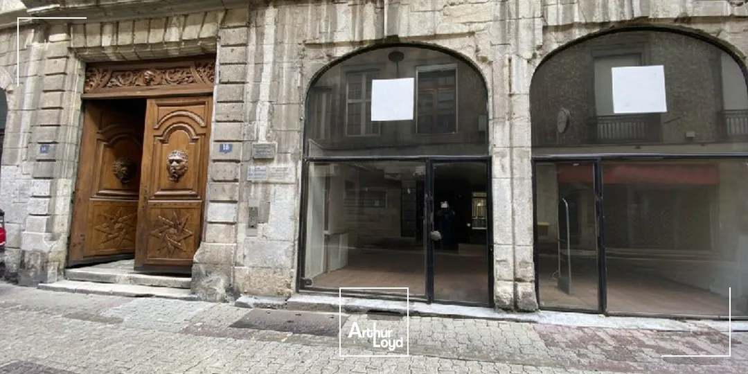 COMMERCE DE 90 m² A LOUER - GRENOBLE CENTRE VILLE