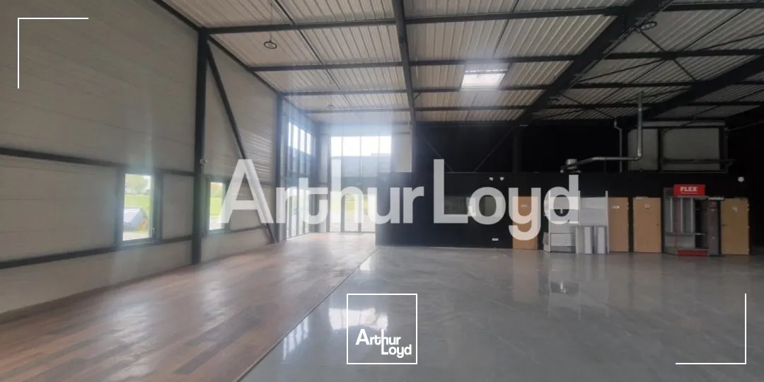 LOCAL ACTIVITE - A VENDRE - CORMELLES LE ROYAL