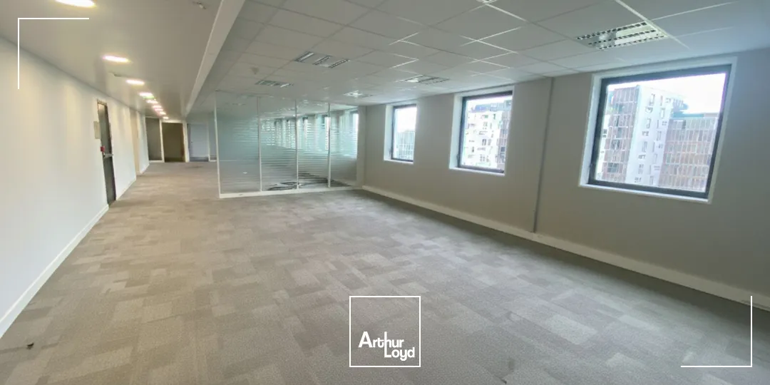 Bureaux à louer au pied du RER Nanterre Préfecture