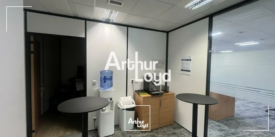 BUREAU OPEN SPACE A LOUER NICE ARENAS