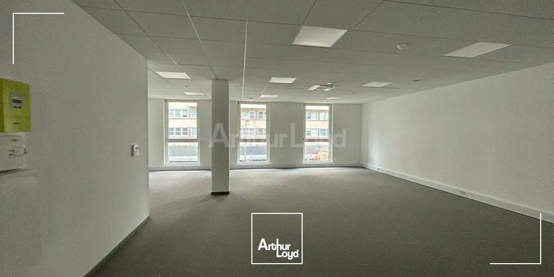 BUREAUX à LOUER de 200 m²
