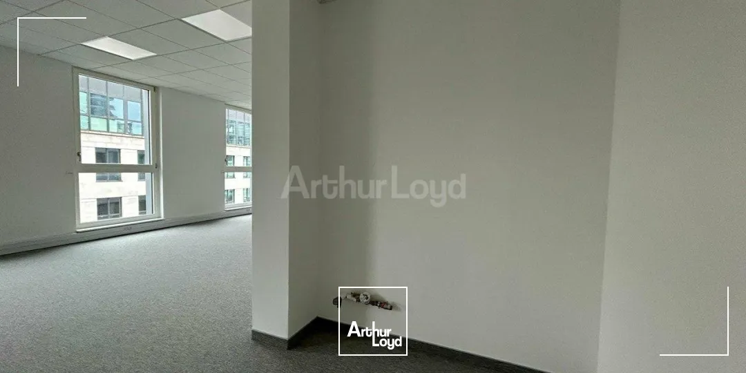 BUREAUX à LOUER de 200 m²