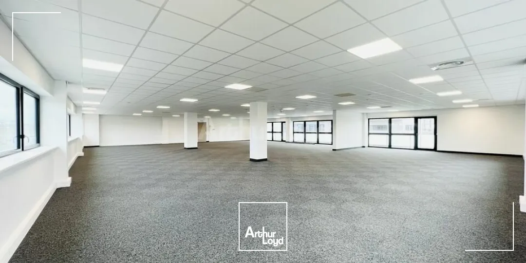 BUREAUX à LOUER de 457 m²