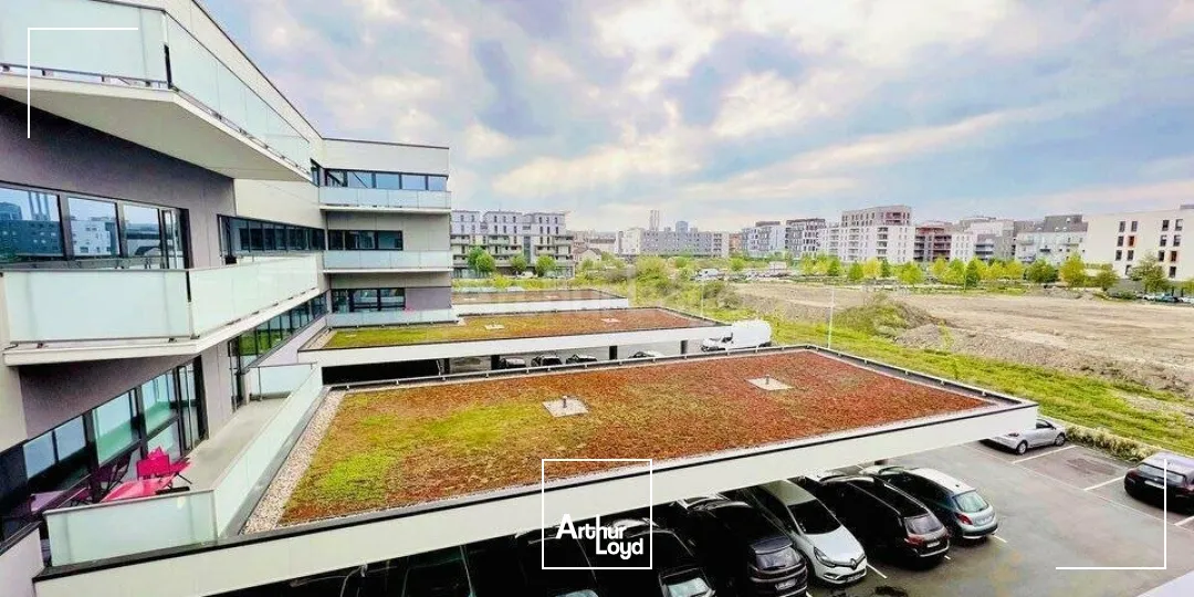 BUREAUX à LOUER de 457 m²