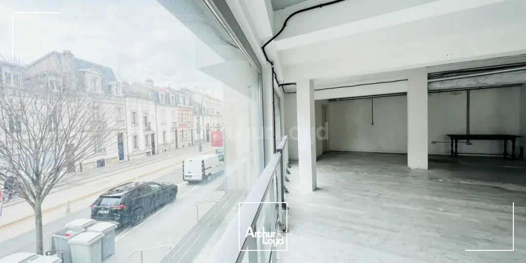 BUREAUX à LOUER de 131 m²