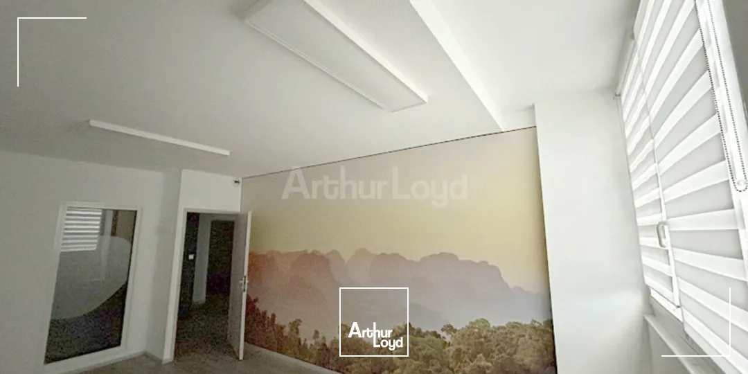 BUREAUX à LOUER de 486 m²