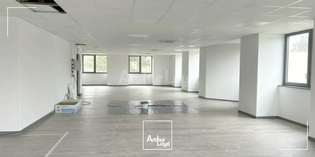 BUREAUX à LOUER de 152 m²
