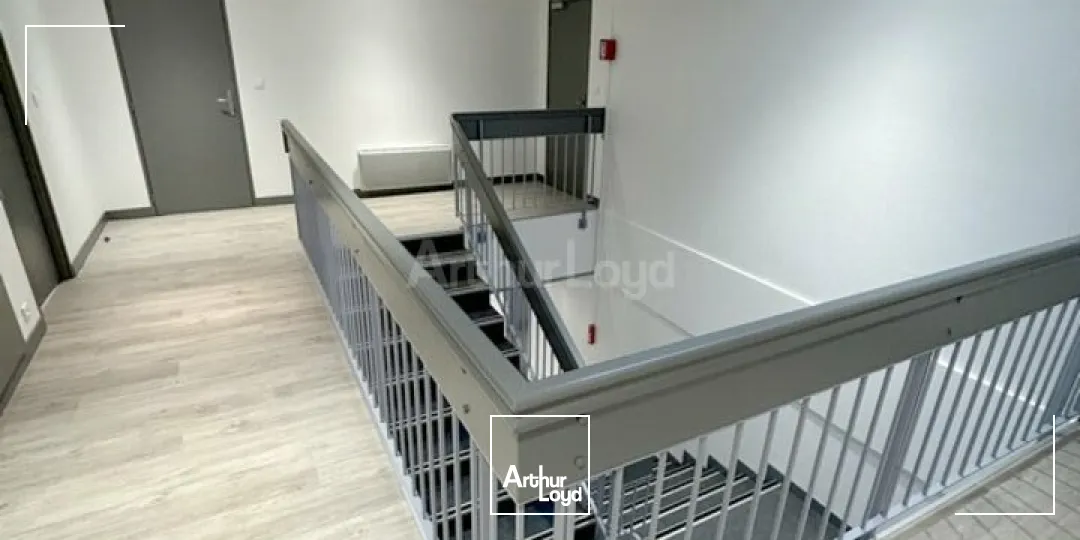 BUREAUX à LOUER de 152 m²