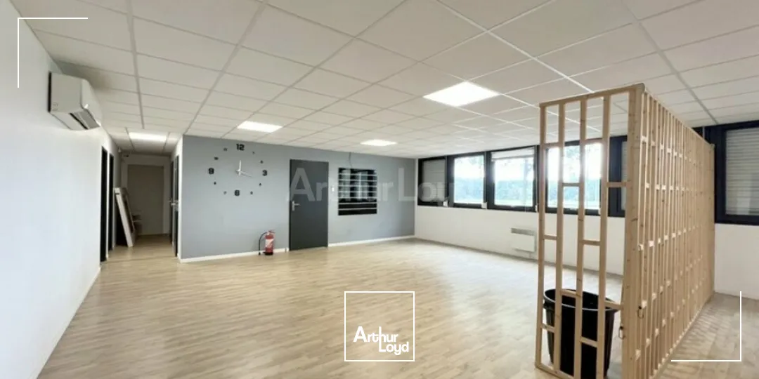 BUREAUX à LOUER de 145 m²