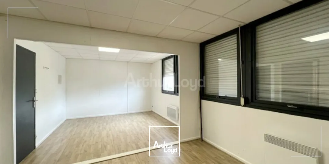 BUREAUX à LOUER de 145 m²