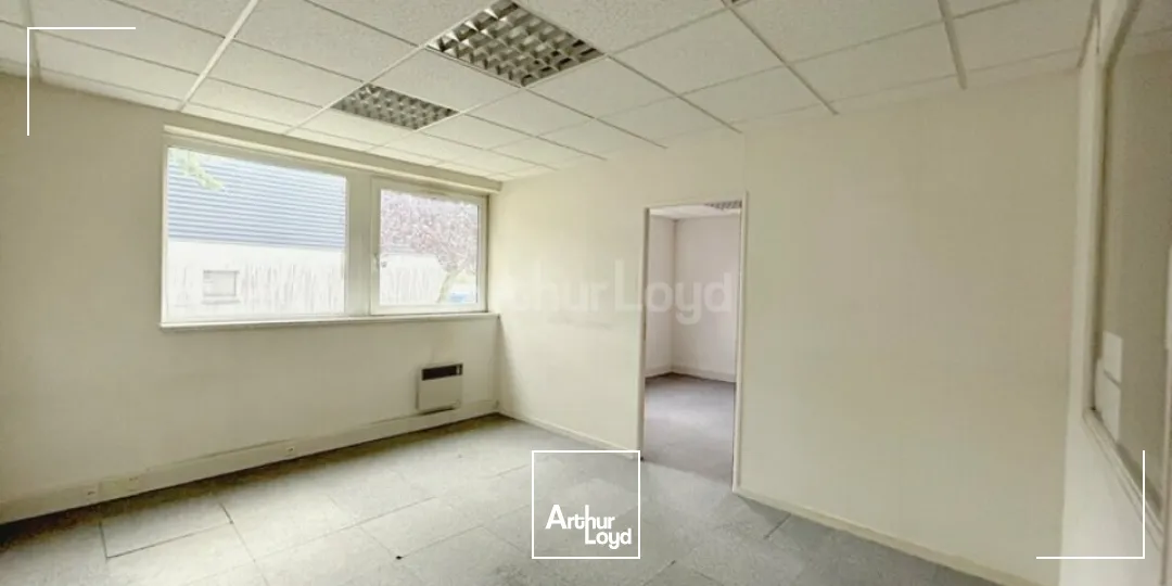 BUREAUX à LOUER de 155 m²