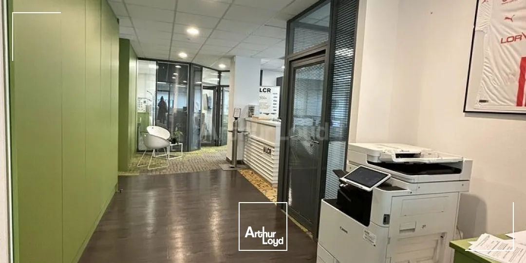 BUREAUX à LOUER de 286 m²