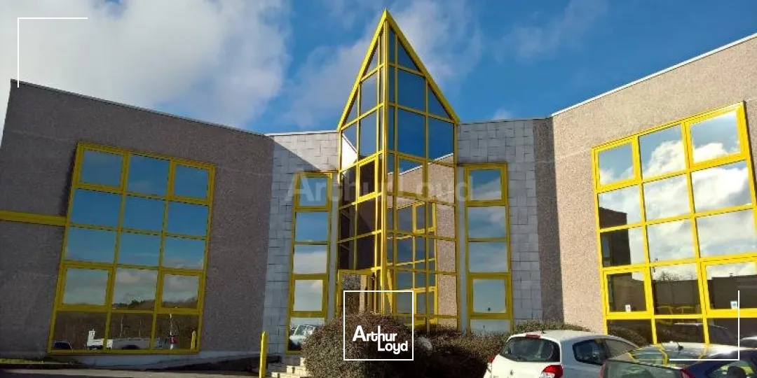 BUREAUX à VENDRE de 75 m²