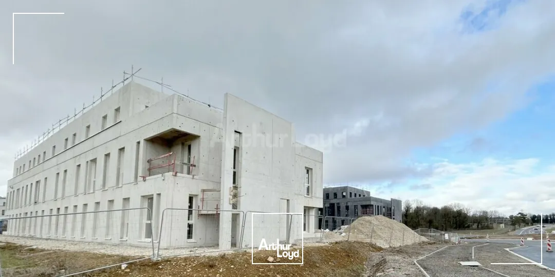 BUREAUX à VENDRE de 584 m²