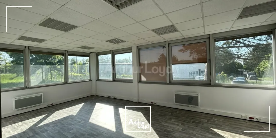 BUREAUX à LOUER de 210 m²