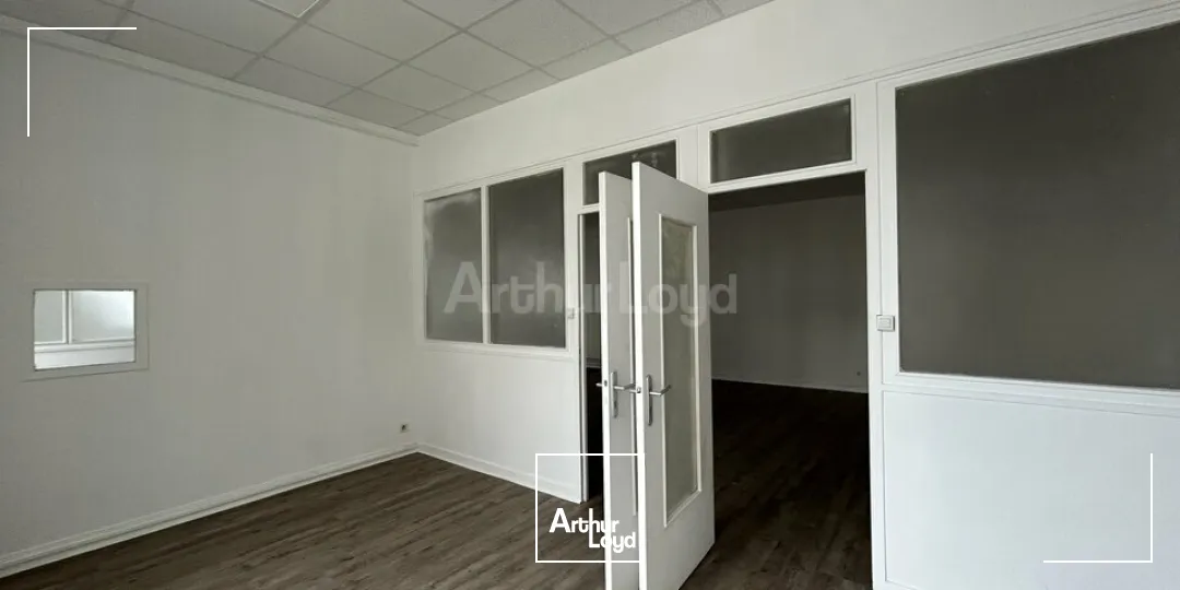 BUREAUX à LOUER de 100 m²