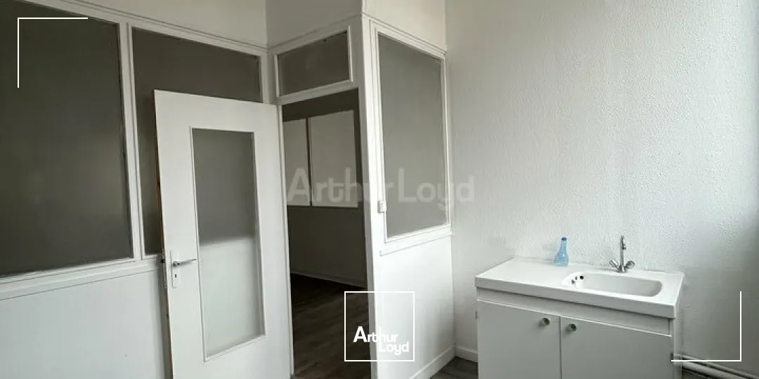 BUREAUX à LOUER de 100 m²