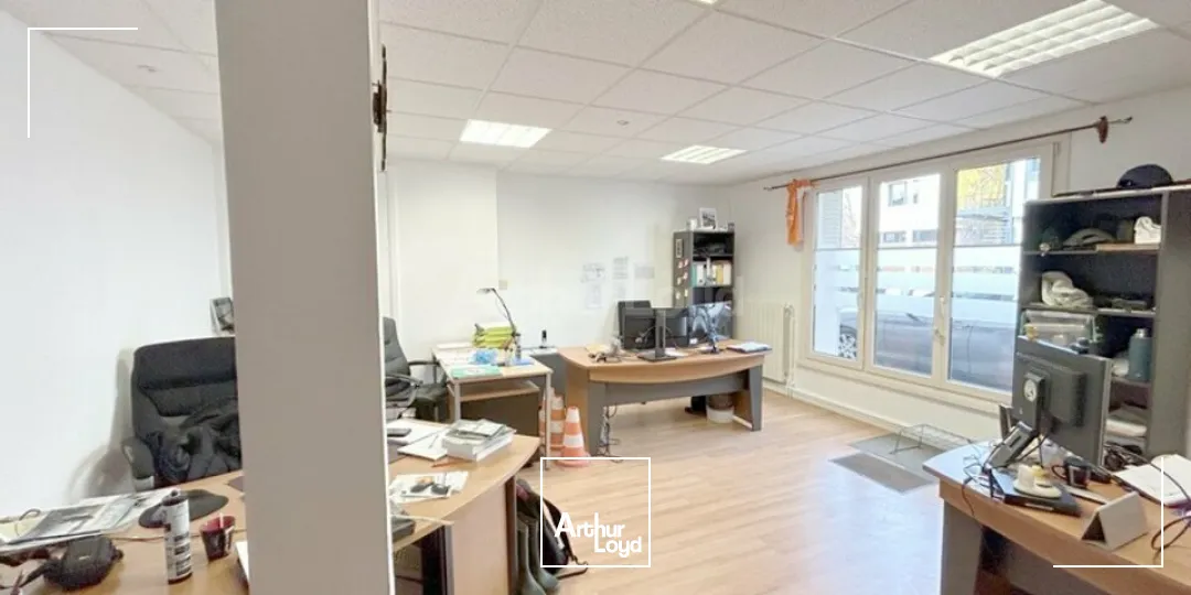 BUREAUX à VENDRE de 160 m²