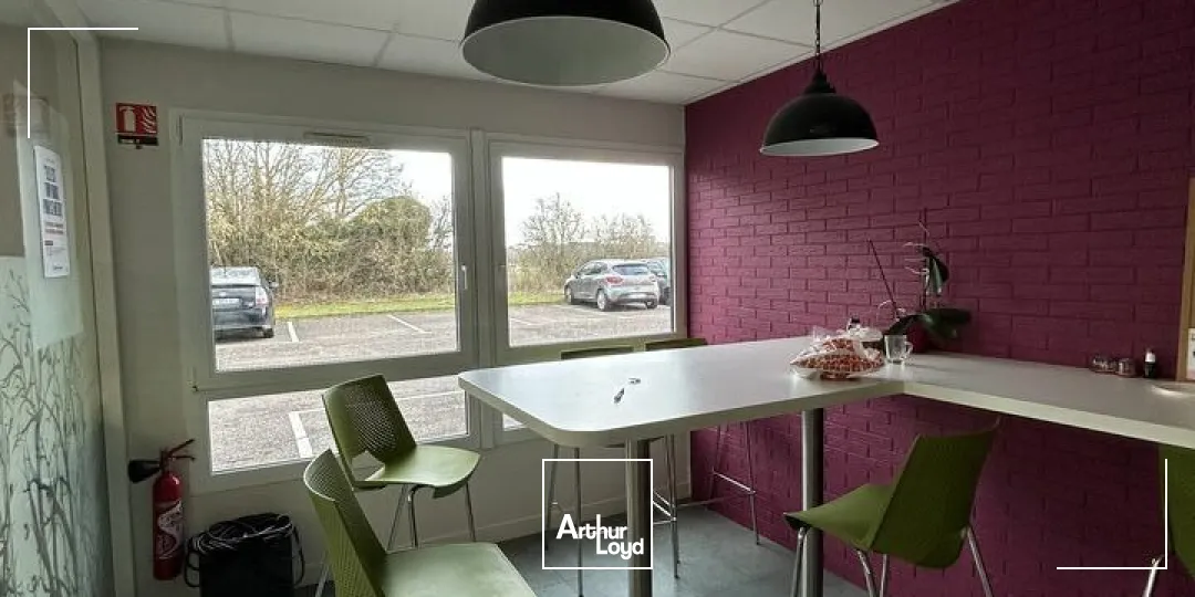 BUREAUX à LOUER de 179 m²